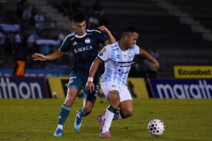 image 5 Emelec volvió a dejar escapar puntos importantes en la LigaPro. El 0-0 ante Guayaquil City, por la fecha 24, prolongó el mal momento del Bombillo y dejó al equipo en una posición cada vez más incómoda.